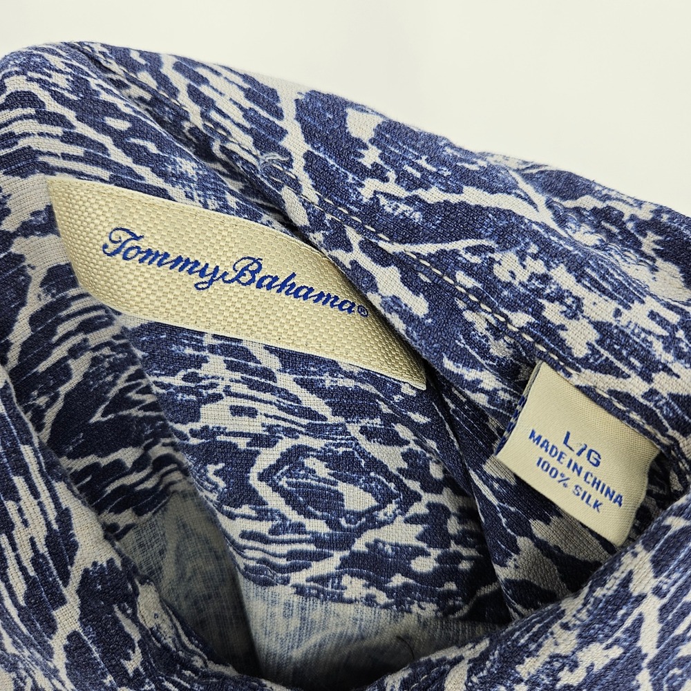 Tommy Bahama Shirt Mens Large Silk Blue Geometric Button Up Short Sleeve - Picture 7 of 10